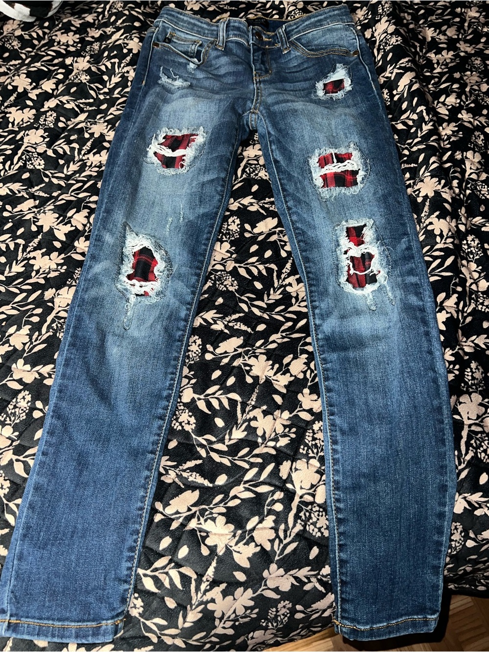 Judy Blue Blue Skinny Jeans with Red Plaid Patch Details